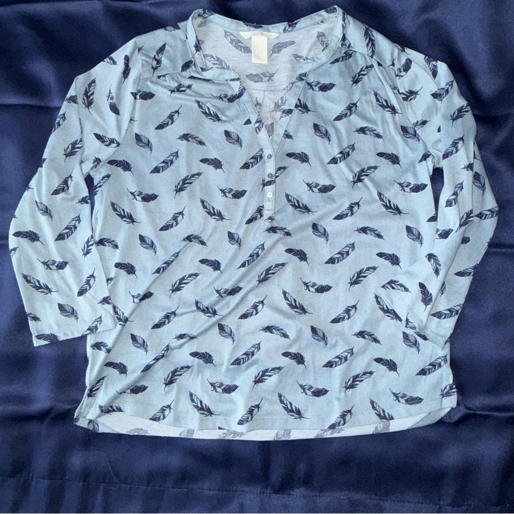 H&M Sky Blue Feather Print Long Sleeve Tee